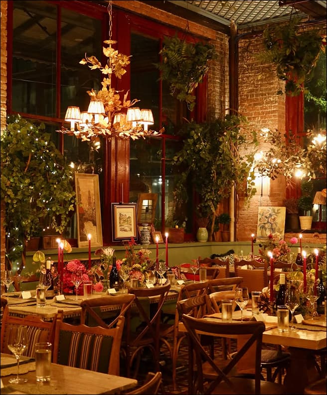 Dining room setup at Maxwell